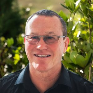 Warren Eade